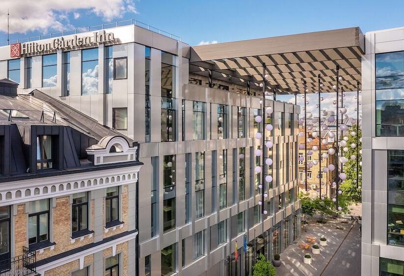 هتل Hilton Garden Inn Vilnius City Centre