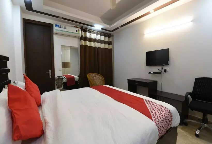 ホテル Oyo 3090 Brahamputra Guest House