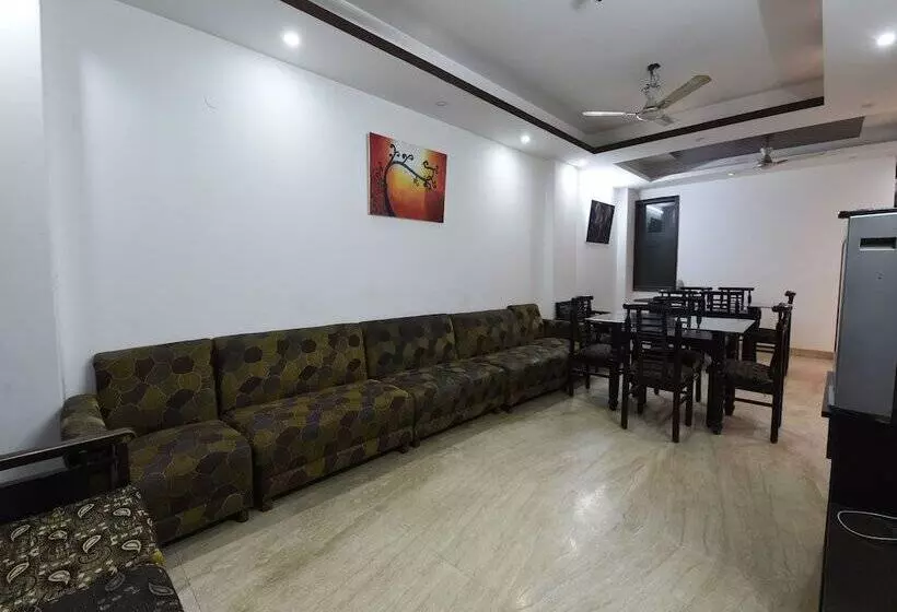 ホテル Oyo 3090 Brahamputra Guest House