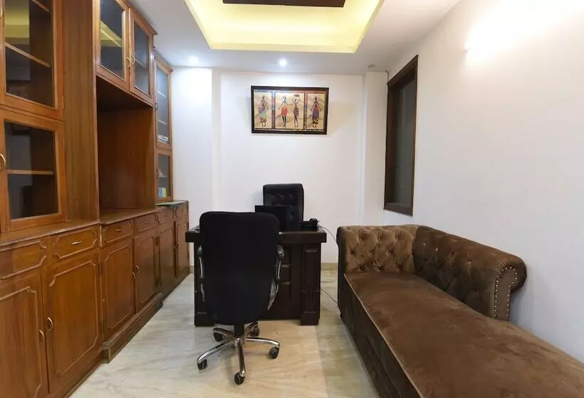 ホテル Oyo 3090 Brahamputra Guest House