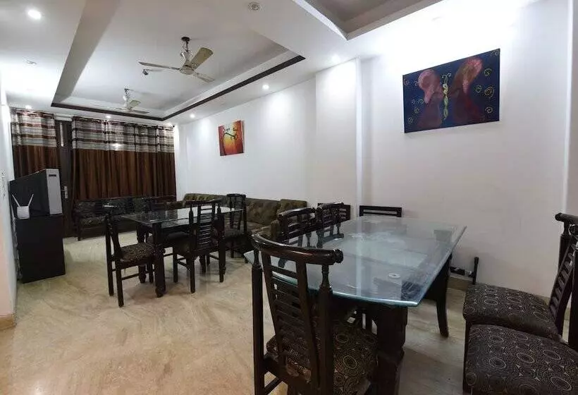 ホテル Oyo 3090 Brahamputra Guest House