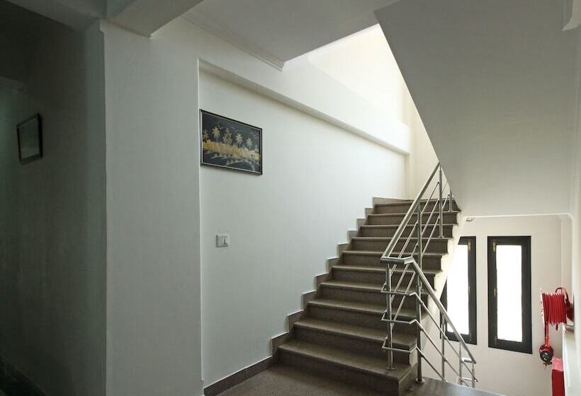 Hotel Oyo 5741 Grand Highway