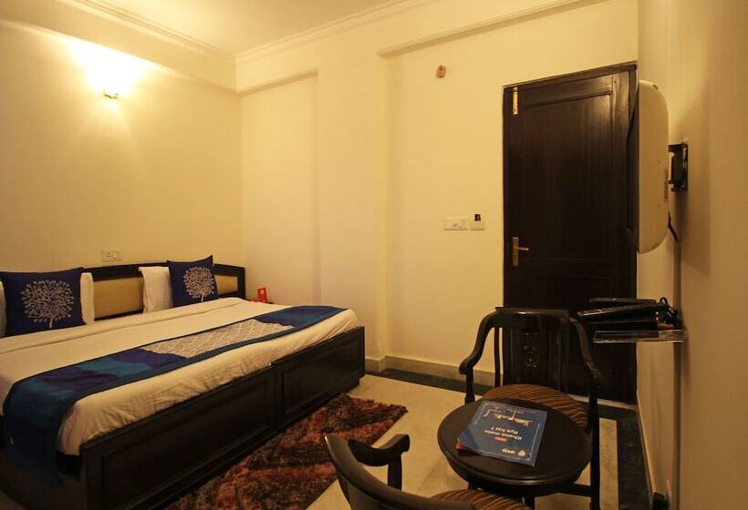 Hotel Oyo 5741 Grand Highway