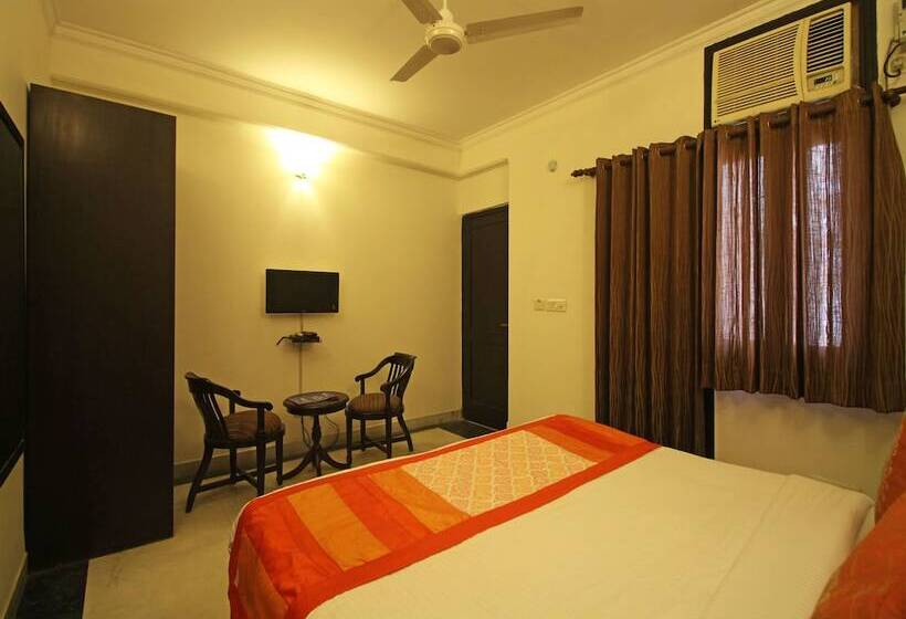 Hotel Oyo 5741 Grand Highway