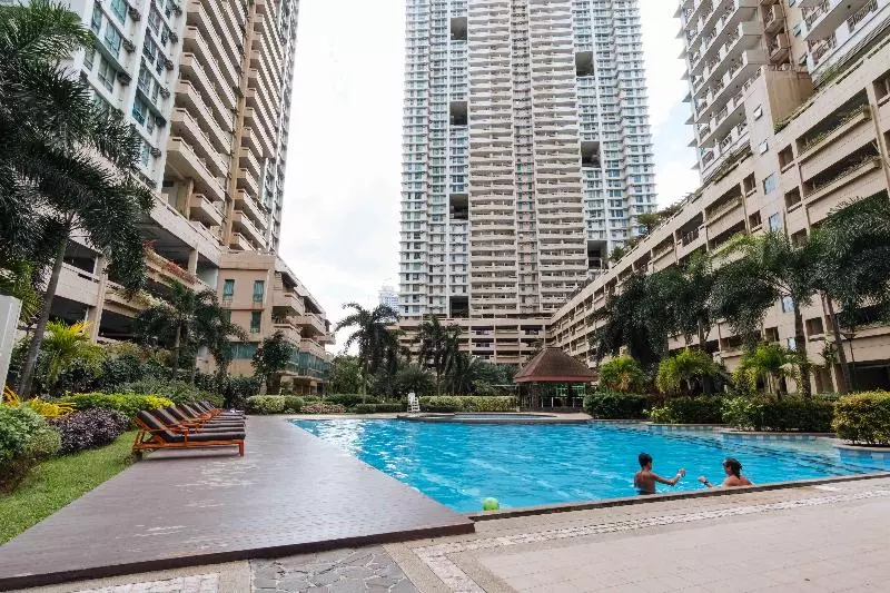 ホテル Reddoorz Premium @ Tivoli Mandaluyong