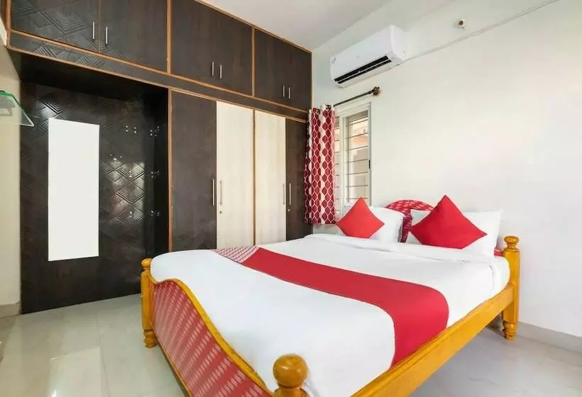 Hotelli Sri Sai Inn Budget