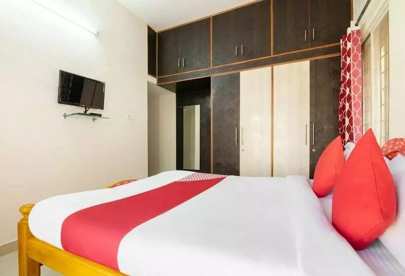 Hotelli Sri Sai Inn Budget