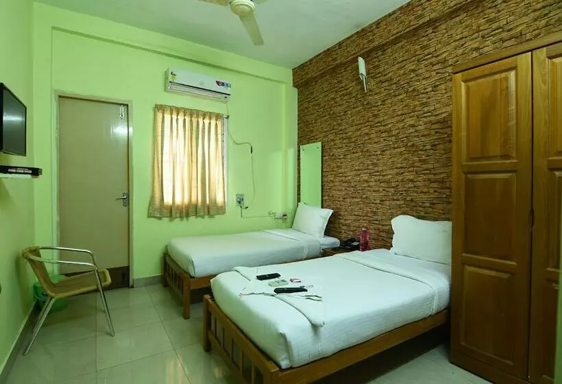 هتل Ulo Green Apple Inn Omr