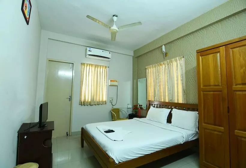 هتل Ulo Green Apple Inn Omr