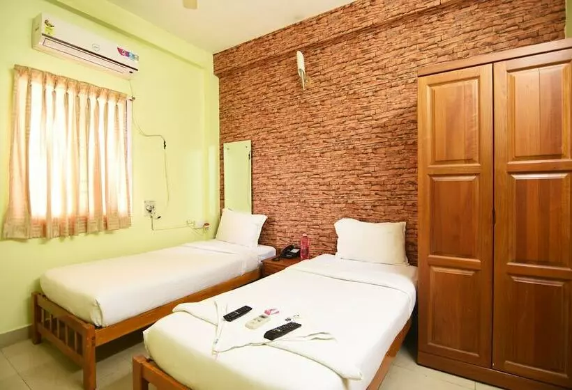 هتل Ulo Green Apple Inn Omr