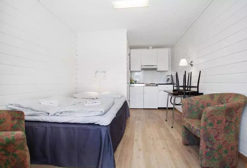 Midttun Motell & Camping As