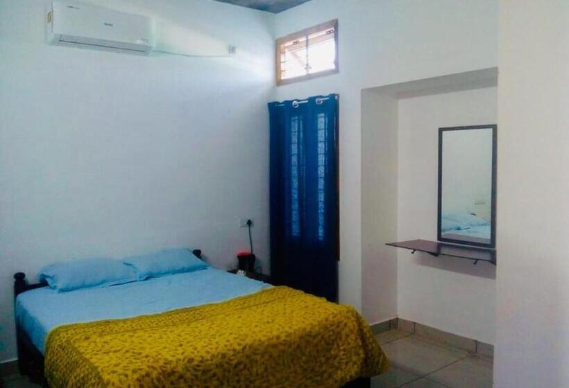 پانسیون Bleu & Blanc