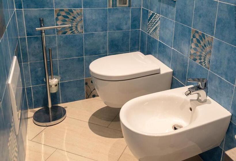 تختخواب و صبحانه La Meridiana