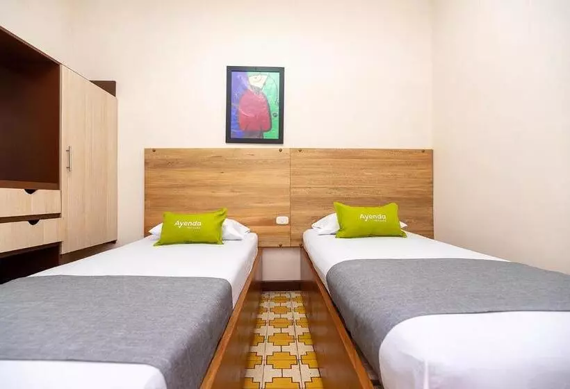 Hotelli Ayenda Skall 1319