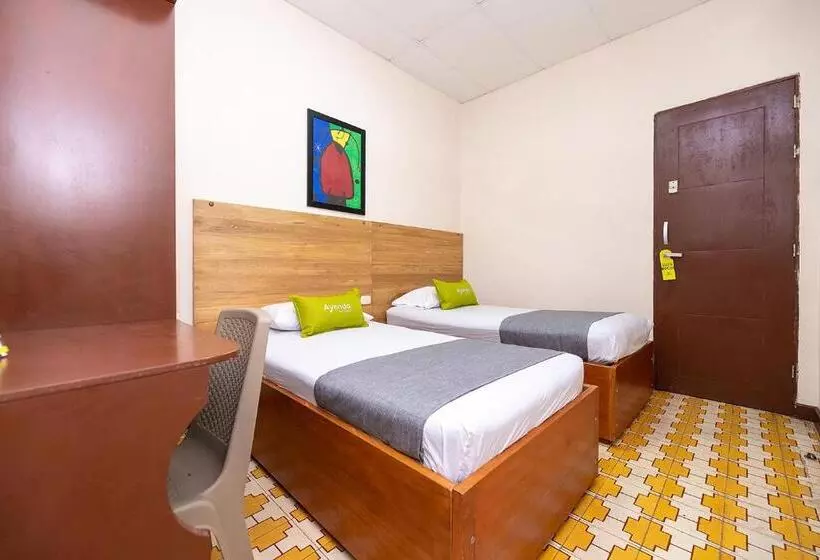 Hotelli Ayenda Skall 1319