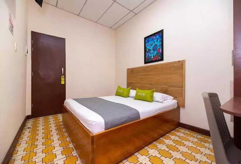 Hotelli Ayenda Skall 1319