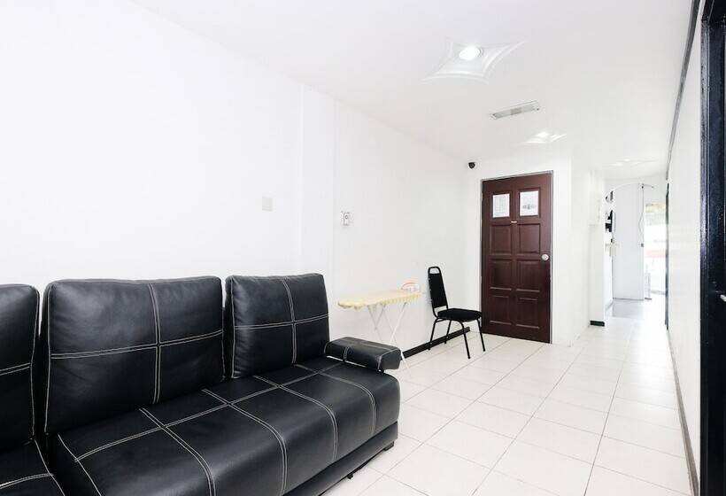 فندق Tawaquf Inn By OYO Rooms