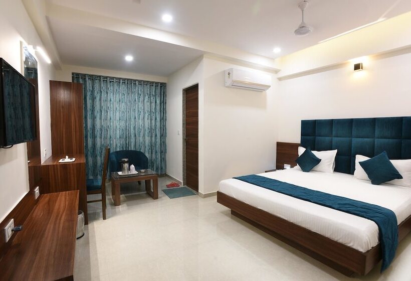 Hotell Luxura, Ahmedabad