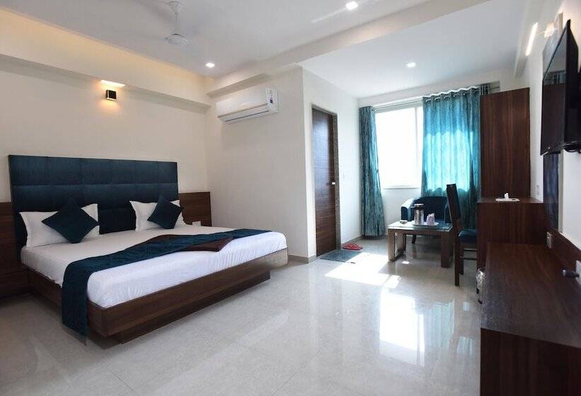 Hotell Luxura, Ahmedabad
