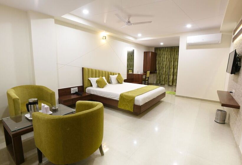 Hotell Luxura, Ahmedabad