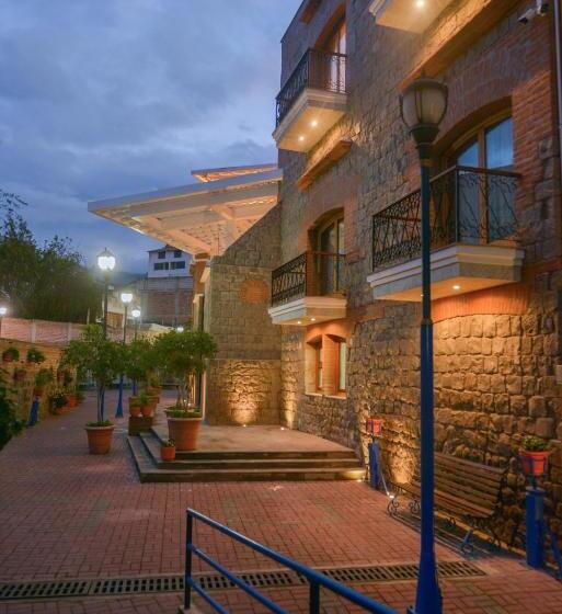 فندق Otavalo