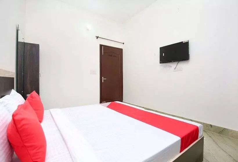 هتل Oyo 24666 Samar Residency