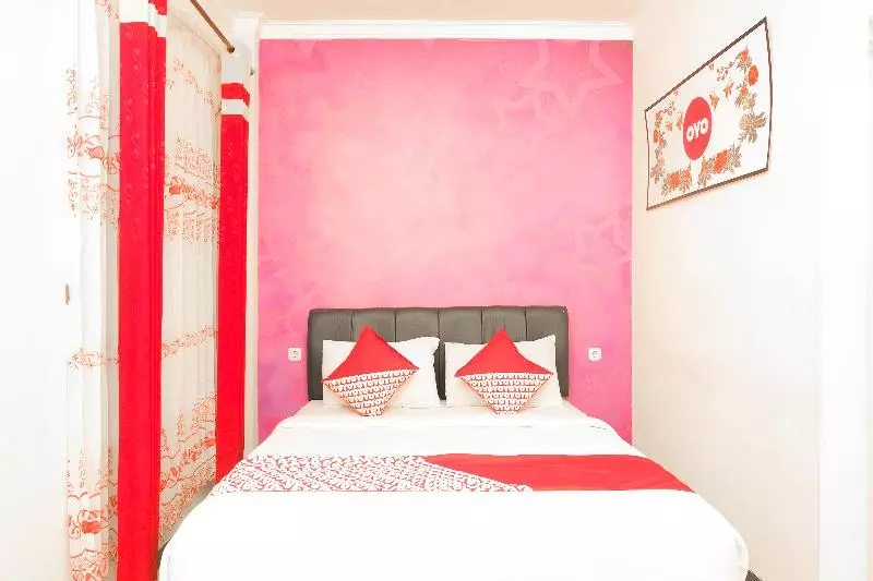 ホテル Syariah Guest House Karanglo