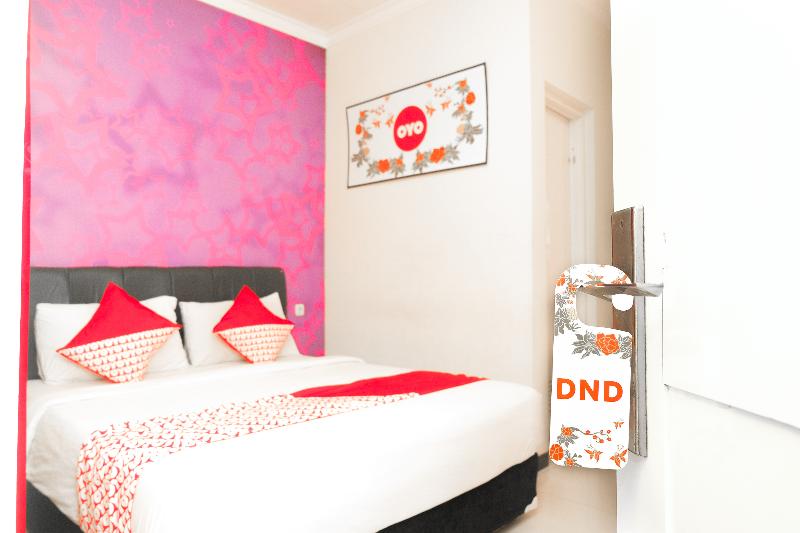 Hotel Syariah Guest House Karanglo