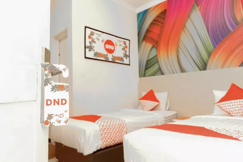 ホテル Syariah Guest House Karanglo
