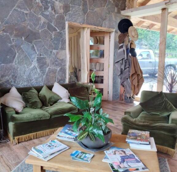 هتل Cabañas Lodge Patagonia Truful