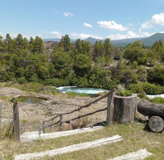 هتل Cabañas Lodge Patagonia Truful