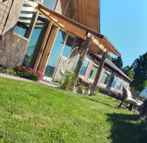 هتل Cabañas Lodge Patagonia Truful