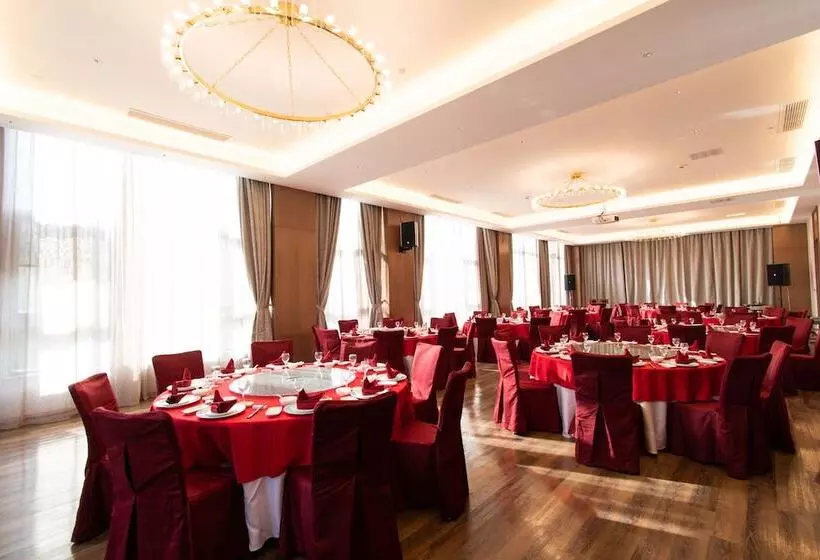 Hotelli Ramada Plaza Wyndham Wenzhou Cangnan