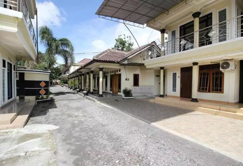 Hotelli Reddoorz Syariah @ Kompleks Candi  Borobudur