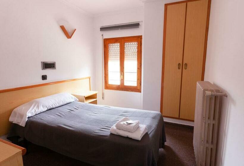 بنسيون Hostal Gabás