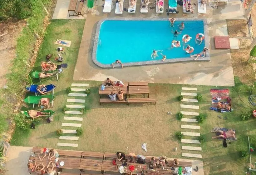 Central Backpackers Hostel   Phong Nha