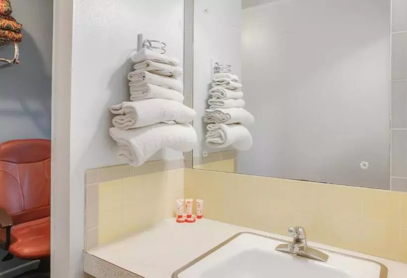 モーテル Super 7 Inn