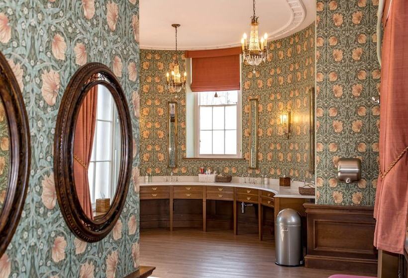 Hawkstone Hall Hotel & Gardens