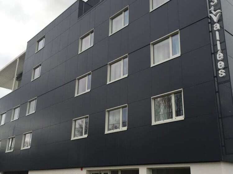 فندق Les 3 Vallees