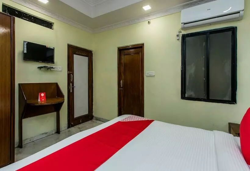 ホテル Oyo 14522 Ganga Residency