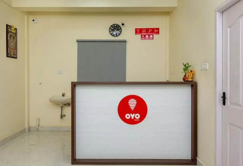 ホテル Oyo 23081 Little Stay Service Apartments