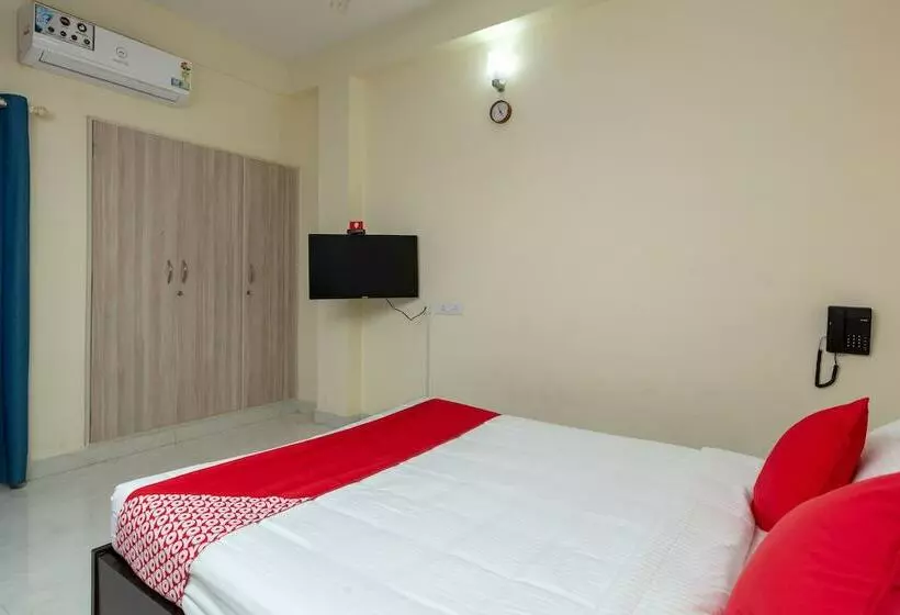 ホテル Oyo 23081 Little Stay Service Apartments