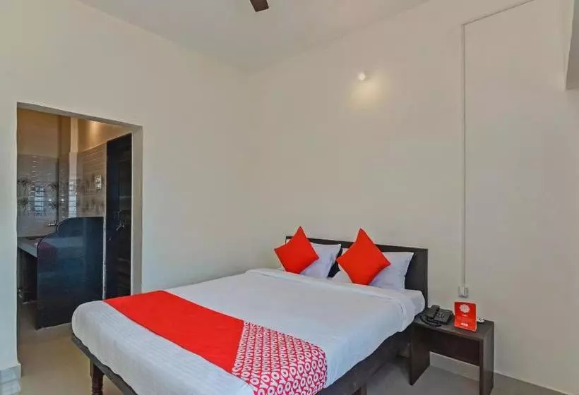 Oyo 24126 Hotel Sai Sagar