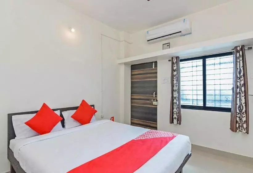 Oyo 24126 Hotel Sai Sagar