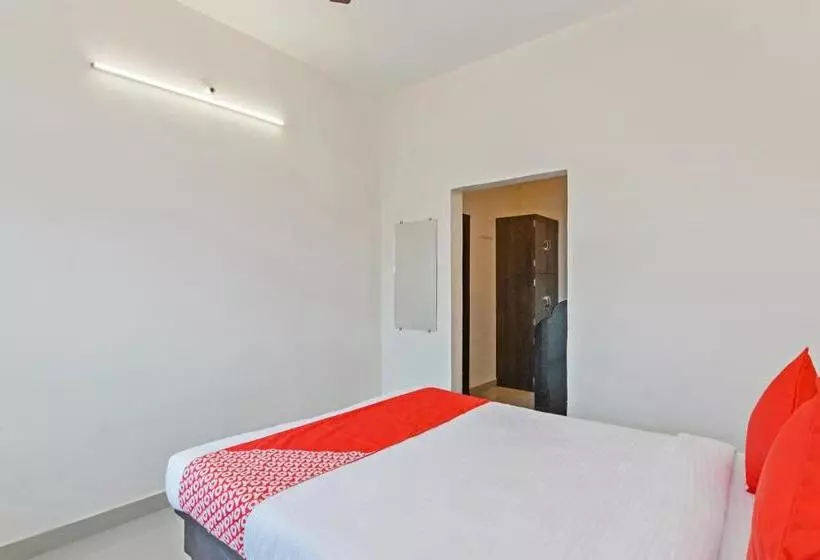Oyo 24126 Hotel Sai Sagar