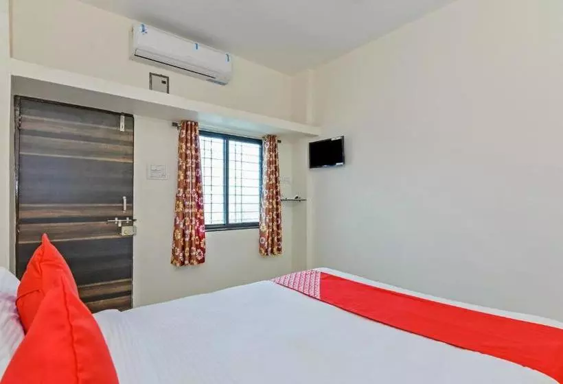Oyo 24126 Hotel Sai Sagar