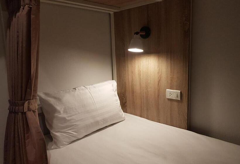 A Day Inn Ranong Hostel