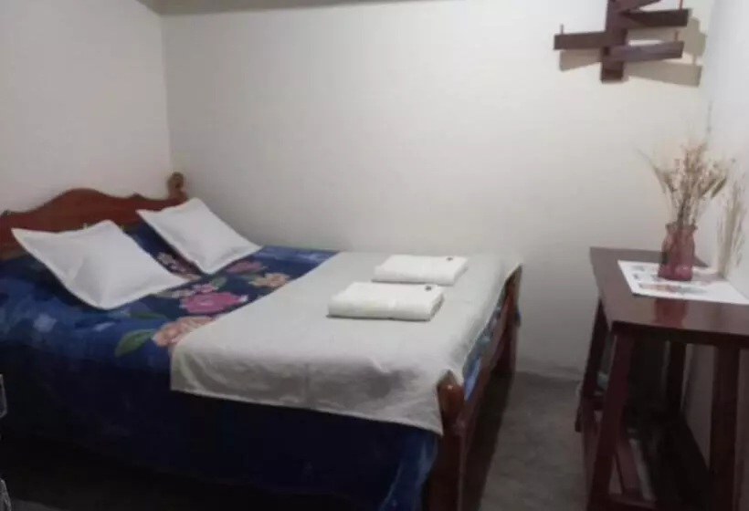 Retkeilymaja Posada El Abuelo