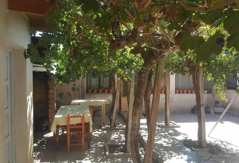 Retkeilymaja Posada El Abuelo