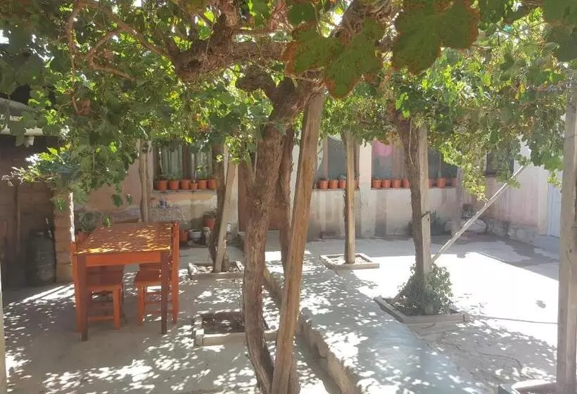 Retkeilymaja Posada El Abuelo